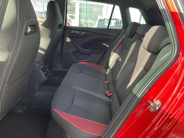 Škoda Kamiq 1,5 TSi/110kW DSG- Monte Carlo - foto 52