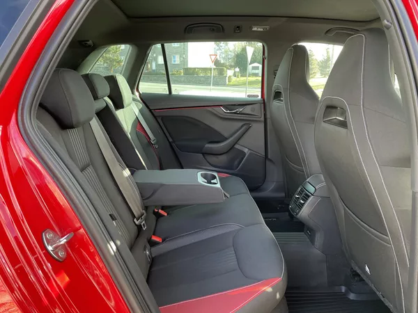 Škoda Kamiq 1,5 TSi/110kW DSG- Monte Carlo - foto 56