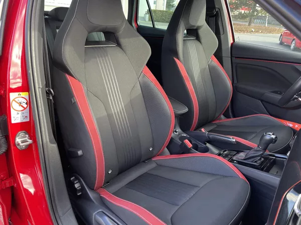 Škoda Kamiq 1,5 TSi/110kW DSG- Monte Carlo - foto 61