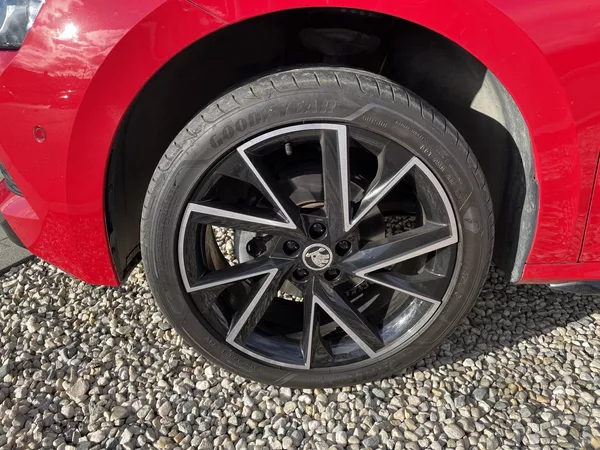 Škoda Kamiq 1,5 TSi/110kW DSG- Monte Carlo - foto 69
