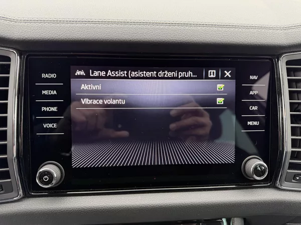Škoda Kodiaq 2,0 TDi/110kW DSG - Style - foto 33