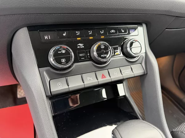 Škoda Kodiaq 2,0 TDi/110kW DSG - Style - foto 38