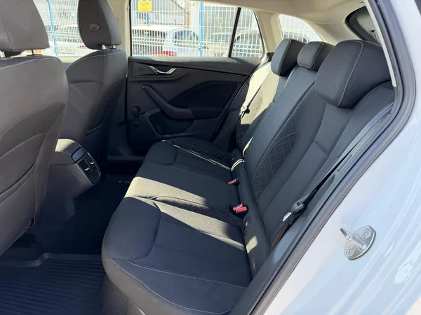 Škoda Scala 1,0 TSi/81kW - Ambition - foto 38