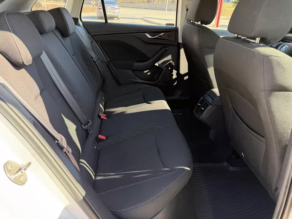 Škoda Scala 1,0 TSi/81kW - Ambition - foto 41