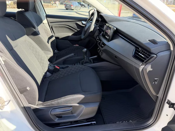 Škoda Scala 1,0 TSi/81kW - Ambition - foto 45