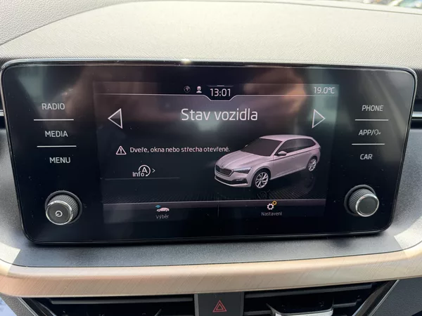 Škoda Scala 1,0 TSi/81kW - STYLE - foto 24