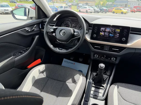 Škoda Scala 1,0 TSi/81kW - STYLE - foto 37