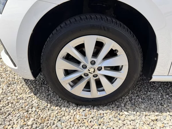 Škoda Scala 1,0 TSi/81kW - STYLE - foto 59