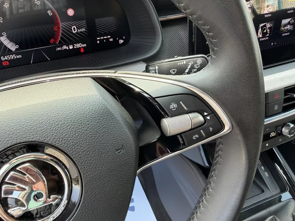 Škoda Scala 1,0 TSi/85kW Selection - foto 16