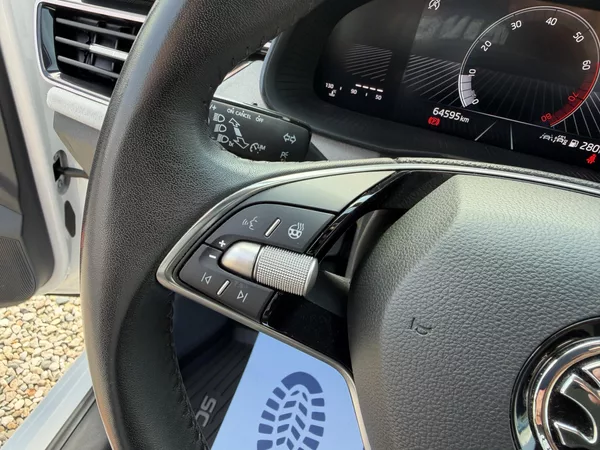 Škoda Scala 1,0 TSi/85kW Selection - foto 17