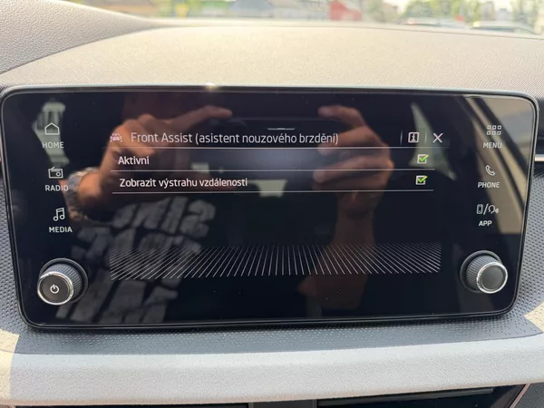 Škoda Scala 1,0 TSi/85kW Selection - foto 31