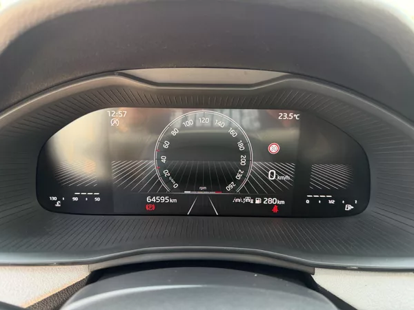 Škoda Scala 1,0 TSi/85kW Selection - foto 43
