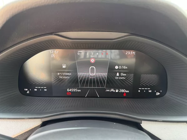 Škoda Scala 1,0 TSi/85kW Selection - foto 44