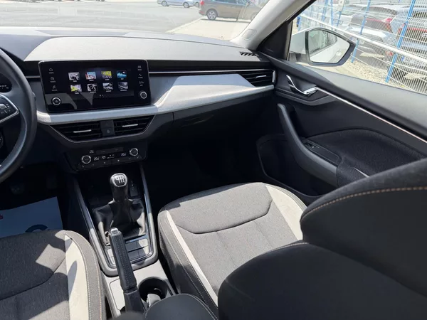 Škoda Scala 1,0 TSi/85kW Selection - foto 47