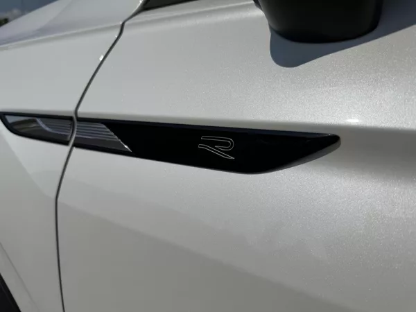 Volkswagen Tiguan R-Line 2,0 TSi/180kW 4x4 DSG - foto 100