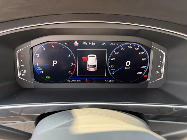 Volkswagen Tiguan R-Line 2,0 TSi/180kW 4x4 DSG - foto 17