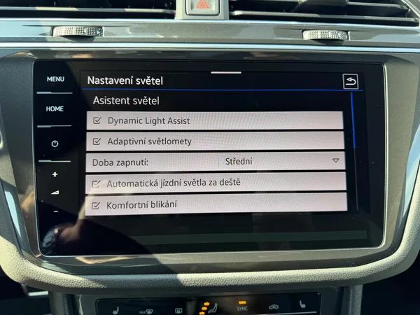 Volkswagen Tiguan R-Line 2,0 TSi/180kW 4x4 DSG - foto 34