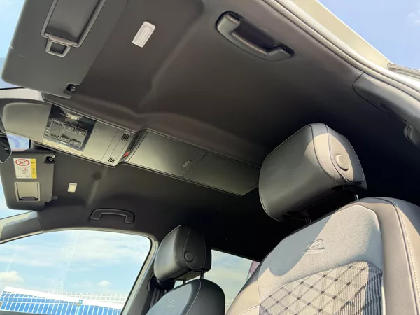 Volkswagen Tiguan R-Line 2,0 TSi/180kW 4x4 DSG - foto 59