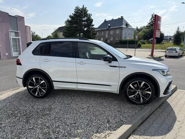 Volkswagen Tiguan R-Line 2,0 TSi/180kW 4x4 DSG - foto 8