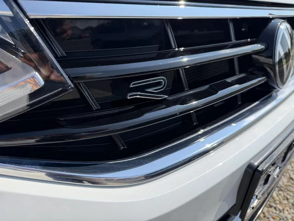 Volkswagen Tiguan R-Line 2,0 TSi/180kW 4x4 DSG - foto 99