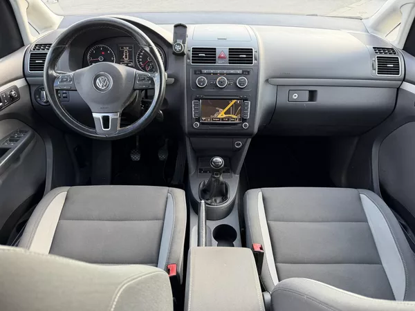 Volkswagen Touran 1,6 TDi/77kW - Webasto,TZ,... - foto 30