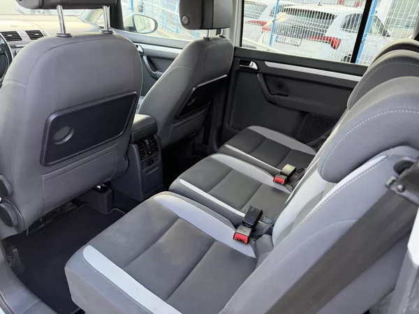 Volkswagen Touran 1,6 TDi/77kW - Webasto,TZ,... - foto 35