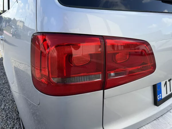 Volkswagen Touran 1,6 TDi/77kW - Webasto,TZ,... - foto 57