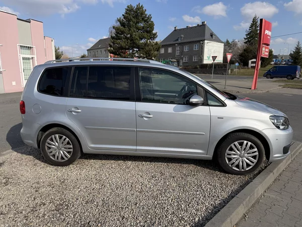Volkswagen Touran 1,6 TDi/77kW - Webasto,TZ,... - foto 8