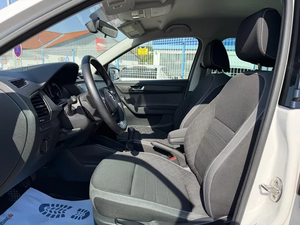 Škoda Fabia Com.III 1,0 TSi/70kW -Ambition - foto 12