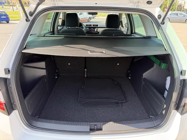 Škoda Fabia Com.III 1,0 TSi/70kW -Ambition - foto 44