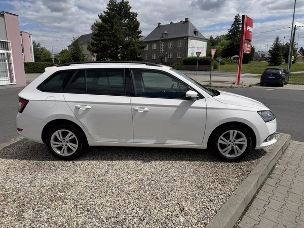 Škoda Fabia Com.III 1,0 TSi/70kW -Ambition - foto 8