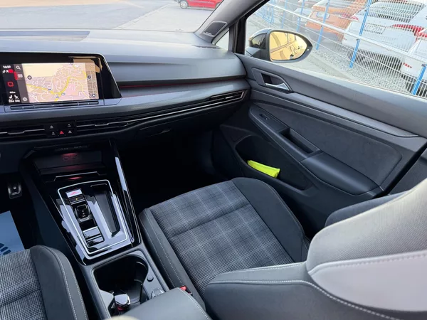 Volkswagen Golf GTD 2,0 TDi/147kW - DSG,Matrix - foto 53