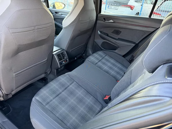 Volkswagen Golf GTD 2,0 TDi/147kW - DSG,Matrix - foto 56