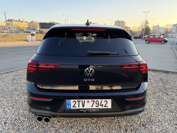 Volkswagen Golf GTD 2,0 TDi/147kW - DSG,Matrix - foto 6