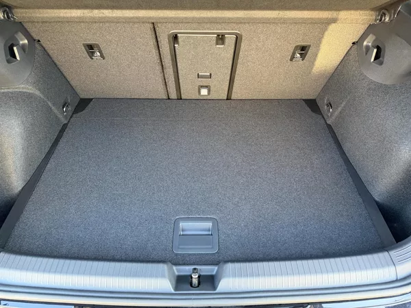 Volkswagen Golf GTD 2,0 TDi/147kW - DSG,Matrix - foto 68
