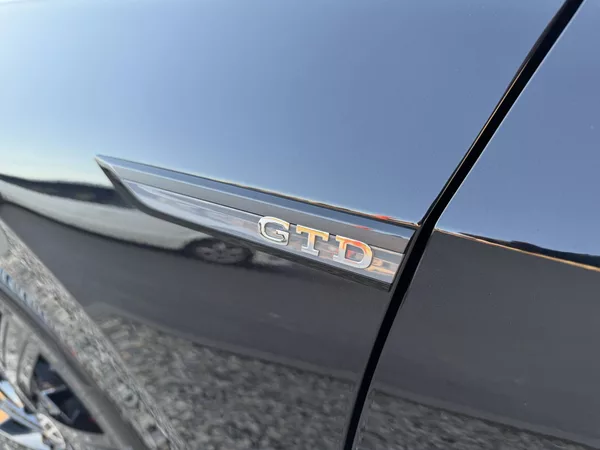 Volkswagen Golf GTD 2,0 TDi/147kW - DSG,Matrix - foto 76