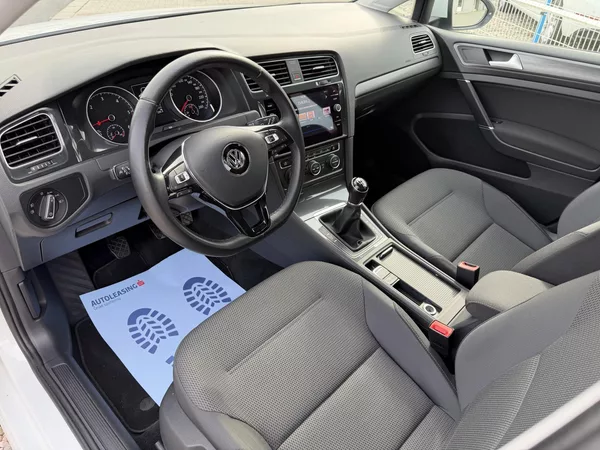 Volkswagen Golf Combi VII 1,6 TDi/85kW - foto 14