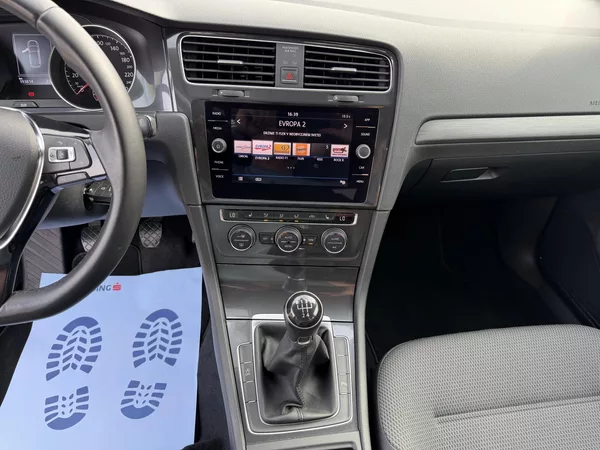 Volkswagen Golf Combi VII 1,6 TDi/85kW - foto 20