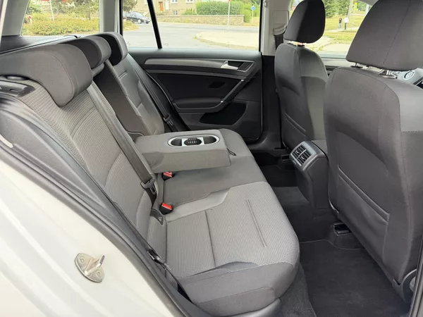 Volkswagen Golf Combi VII 1,6 TDi/85kW - foto 45