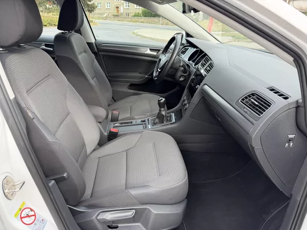 Volkswagen Golf Combi VII 1,6 TDi/85kW - foto 49