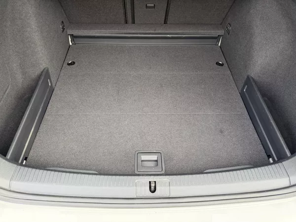 Volkswagen Golf Combi VII 1,6 TDi/85kW - foto 55