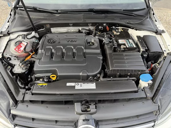Volkswagen Golf Combi VII 1,6 TDi/85kW - foto 57