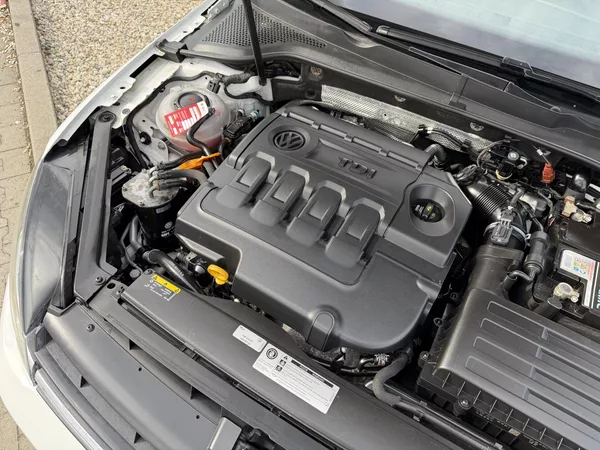 Volkswagen Golf Combi VII 1,6 TDi/85kW - foto 58
