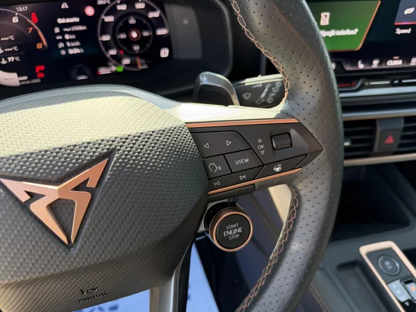 Cupra Formentor 1,5 eTSi/110kW - DSG - foto 17