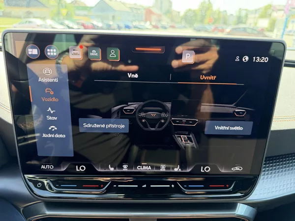 Cupra Formentor 1,5 eTSi/110kW - DSG - foto 37