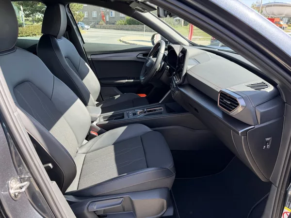 Cupra Formentor 1,5 eTSi/110kW - DSG - foto 66