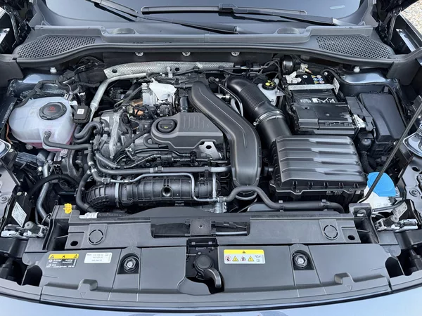Cupra Formentor 1,5 eTSi/110kW - DSG - foto 74