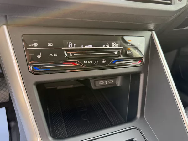 Volkswagen Taigo 1,0 TSi/85kW - People - foto 37