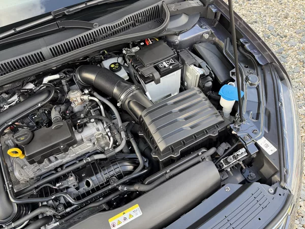 Volkswagen Taigo 1,0 TSi/85kW - People - foto 62