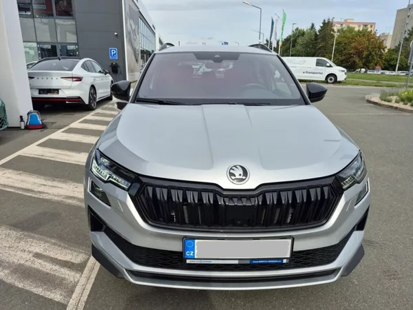 Škoda Karoq 1,5 TSi/110kW DSG - SPORTLINE - foto 2